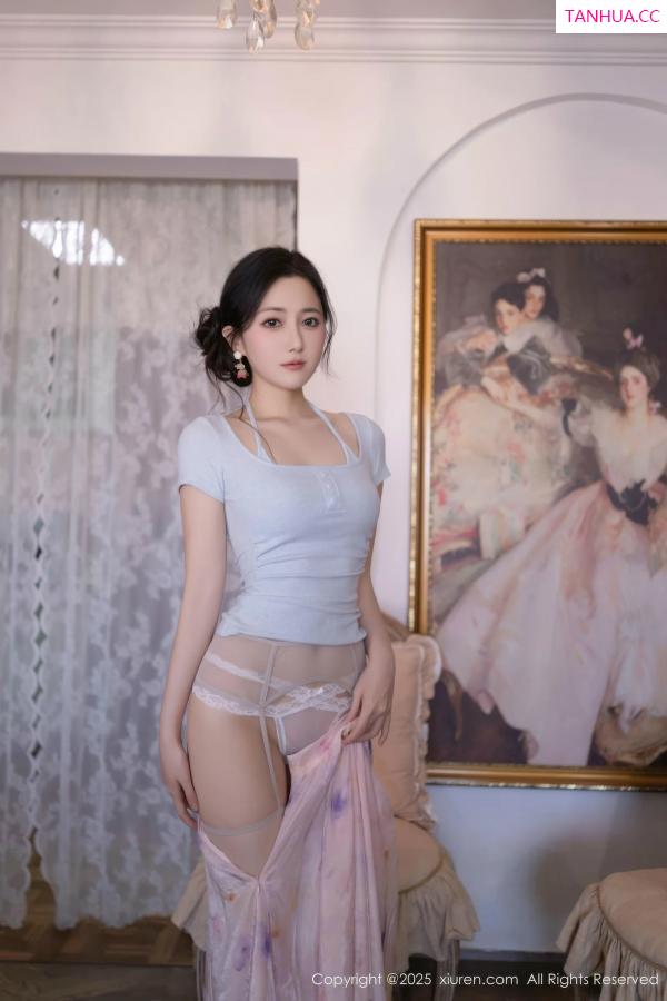 鱼子酱fish  [XiuRen]高清写真图 2025.08.15 No.10656 鱼子酱Fish 肉色丝袜第10张图片